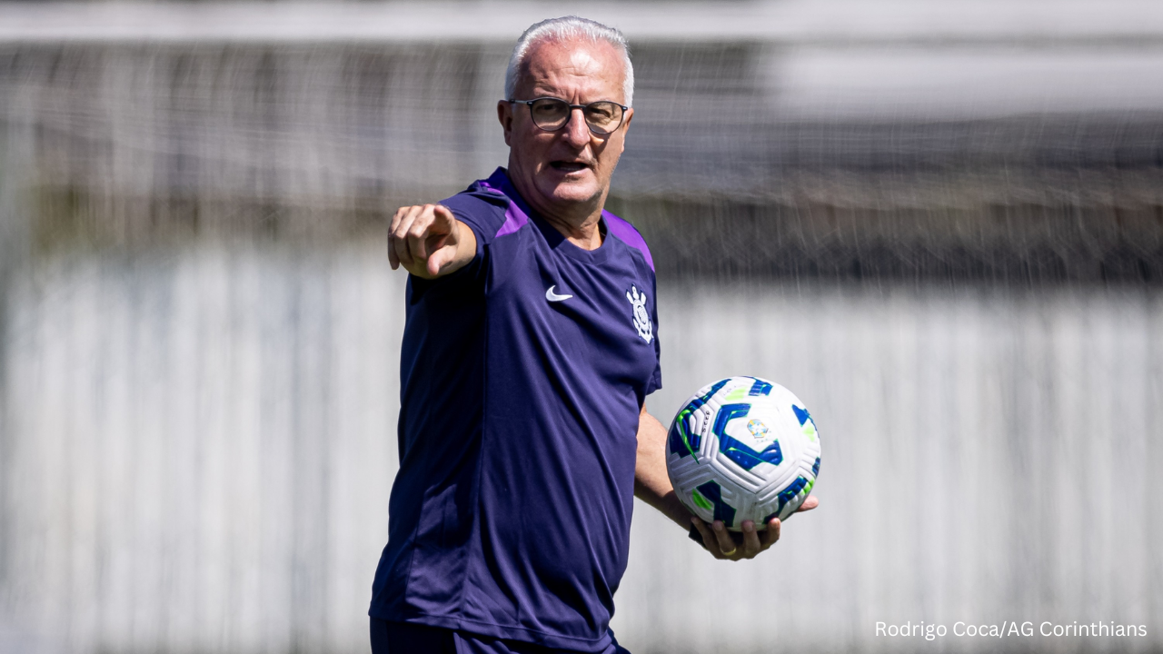 Corinthians inicia preparação para encarar o líder Cruzeiro após derrota no clássico
