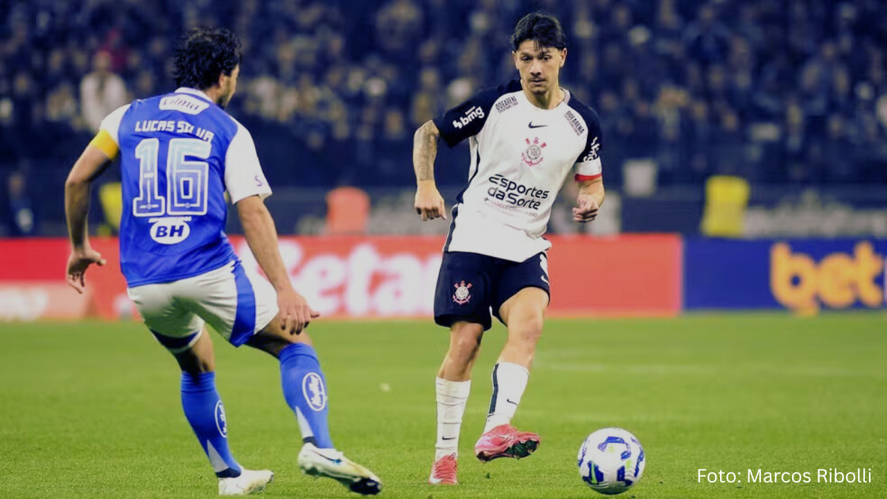 Corinthians mostra evolução e segura líder Cruzeiro na Neo Química Arena