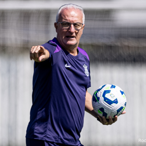 Corinthians inicia preparação para encarar o líder Cruzeiro após derrota no clássico