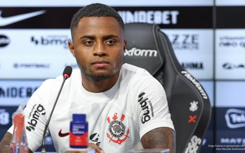 Diego Palacios na mira do exterior após perder espaço no Corinthians