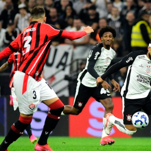 Corinthians empata sem gols com o Vitória e decepciona em casa antes da pausa para a Data Fifa
